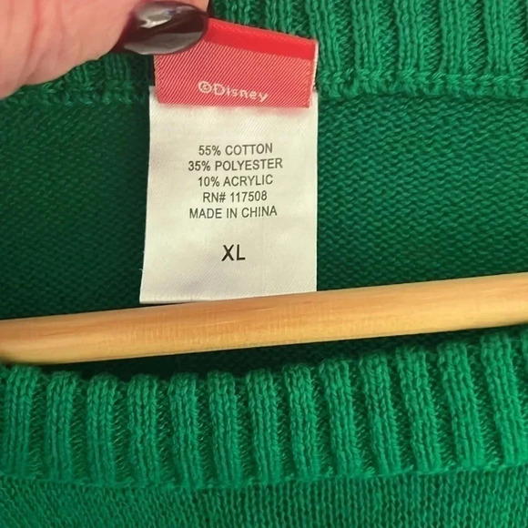 Disney Men's Santa Mickey Mouse Sweater, Christmas Sweater Green XL - Picture 3 of 5